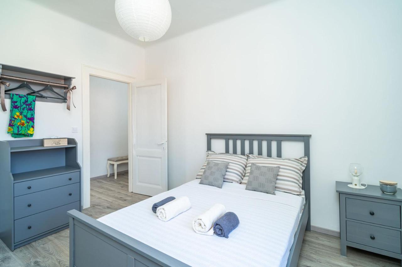 Apartment Swan - Old Town *