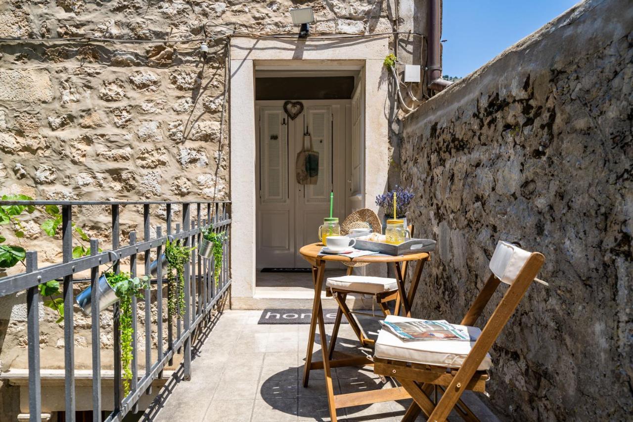 Swan - Old Town Apartment Dubrovnik